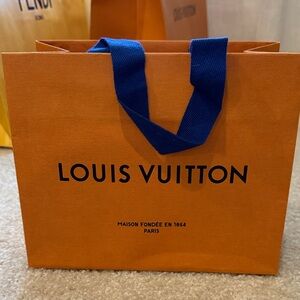 LV shopping bag